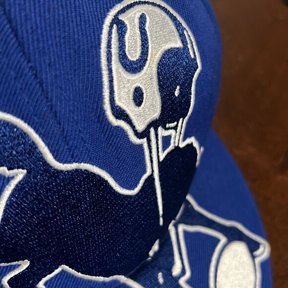 🔥🏈 Vintage INDIANAPOLIS COLTS NFL Gridiron Classic Fitted 7 1/4” Hat EXCELLENT - Picture 6 of 9